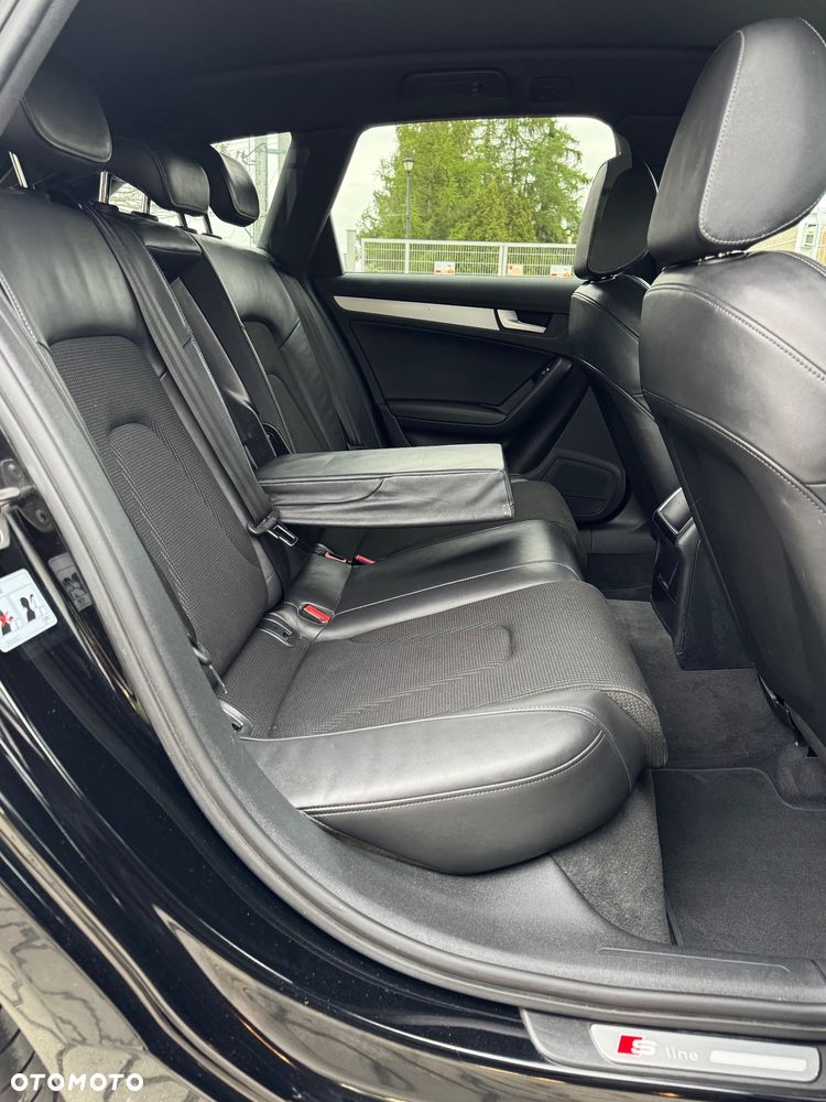 Audi A4 Avant 2.0 TDI DPF quattro S line Sportpaket - 14