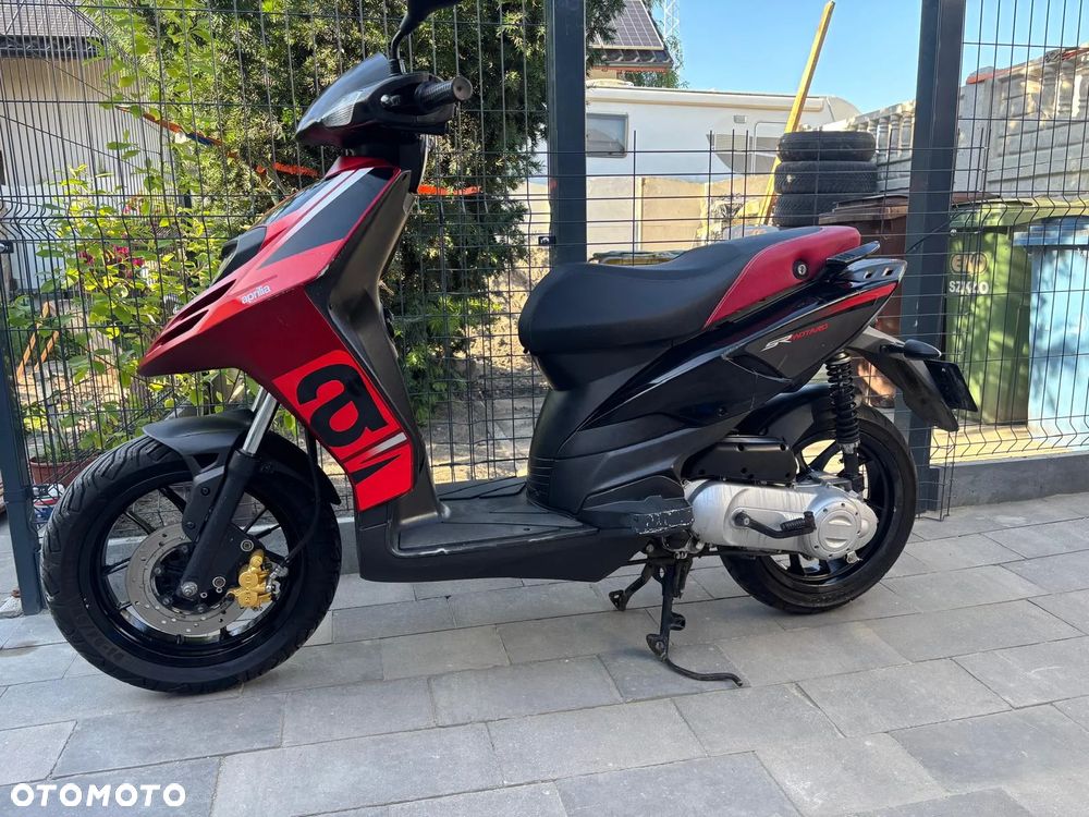 Aprilia SR - 1
