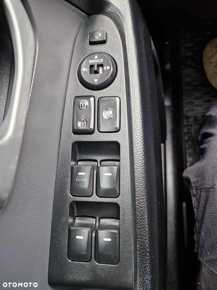 Kia Sportage 2.0 CRDI XL - 5