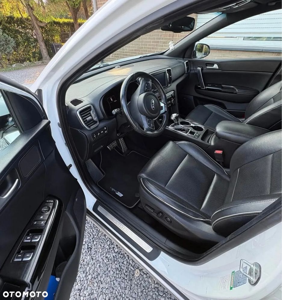Kia Sportage - 10
