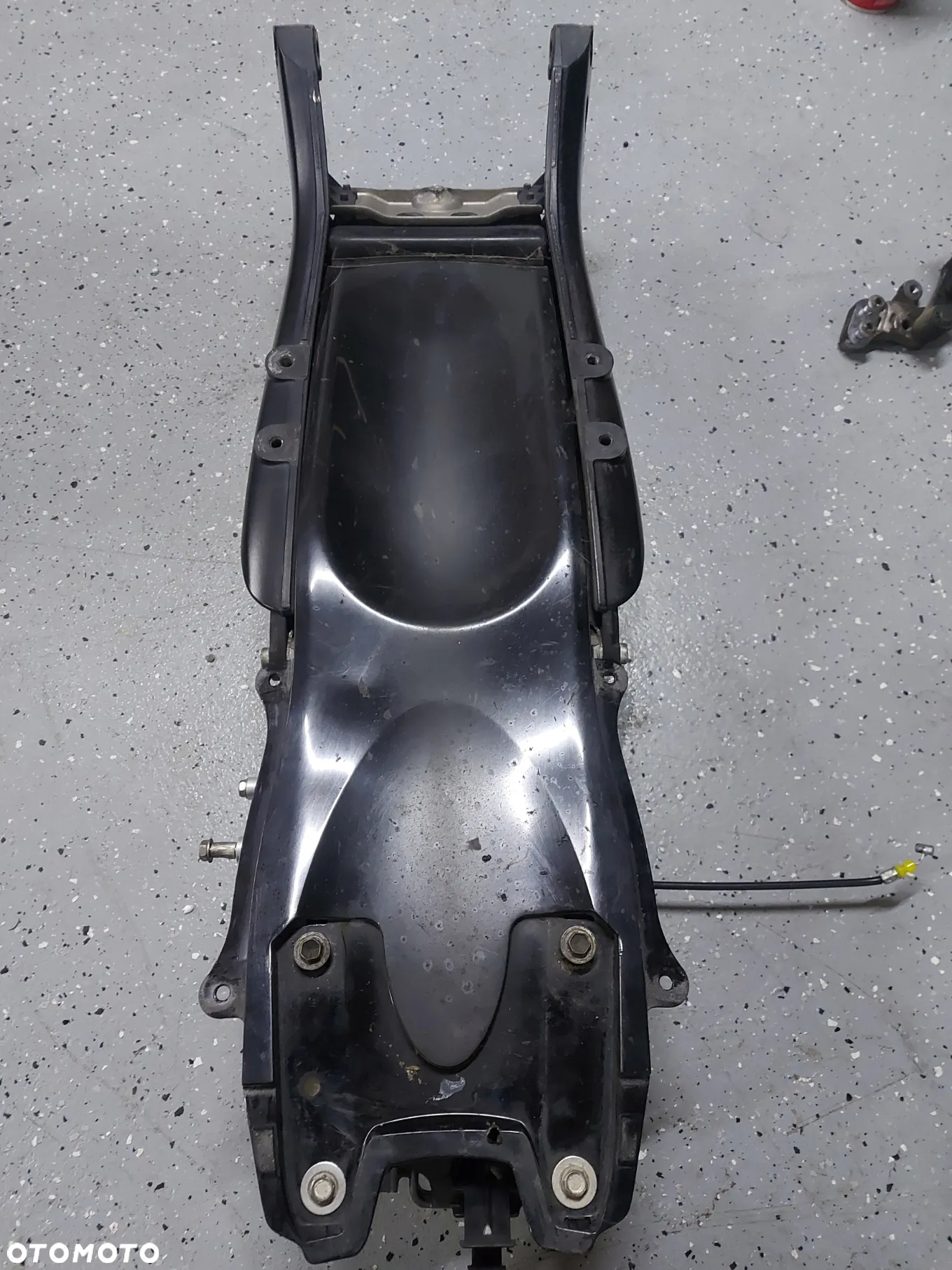 Suzuki GSXR 600 750 K6 K7 stelaż ogon zadupek - 3