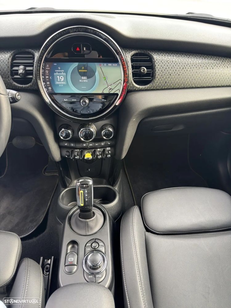 MINI 3 Portas Cooper SE - 12