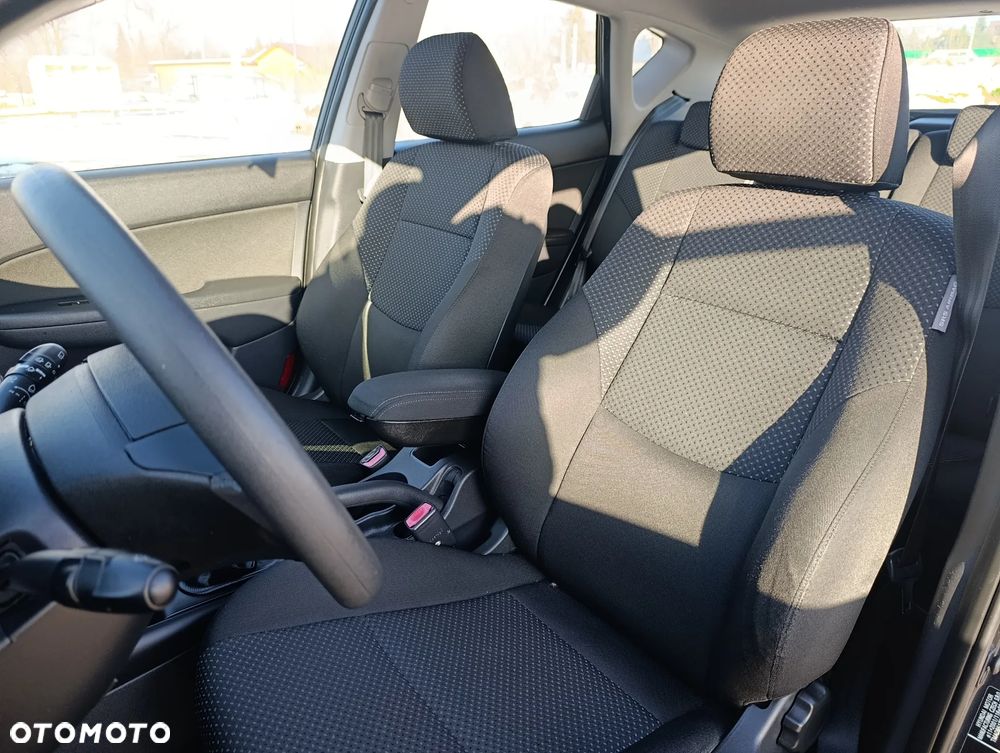 Hyundai i30 1.6 CRDi Classic - 14