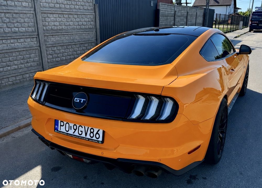 Ford Mustang - 2