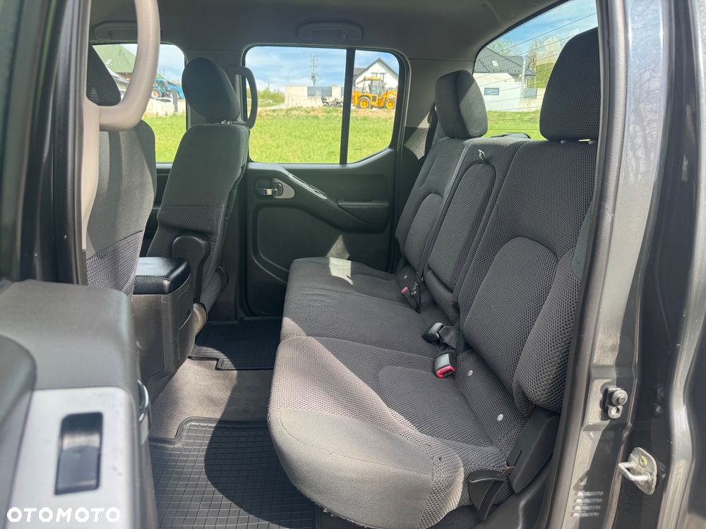 Nissan Navara - 11