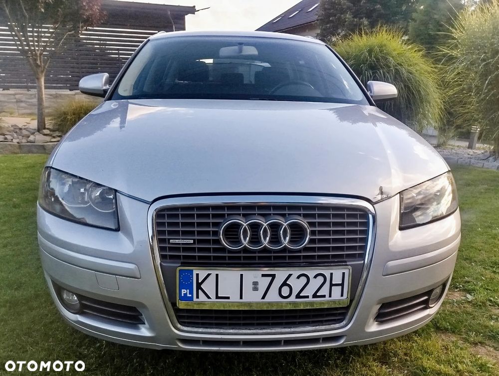 Audi A3 Sportback 2.0 TDI DPF quattro Ambition - 11