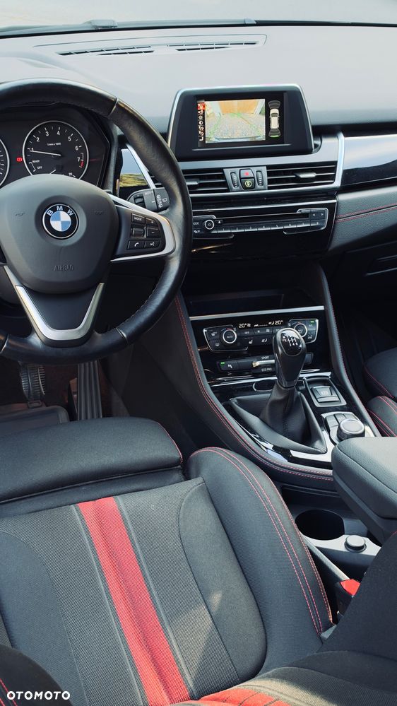 BMW Seria 2 218i Sport Line - 3