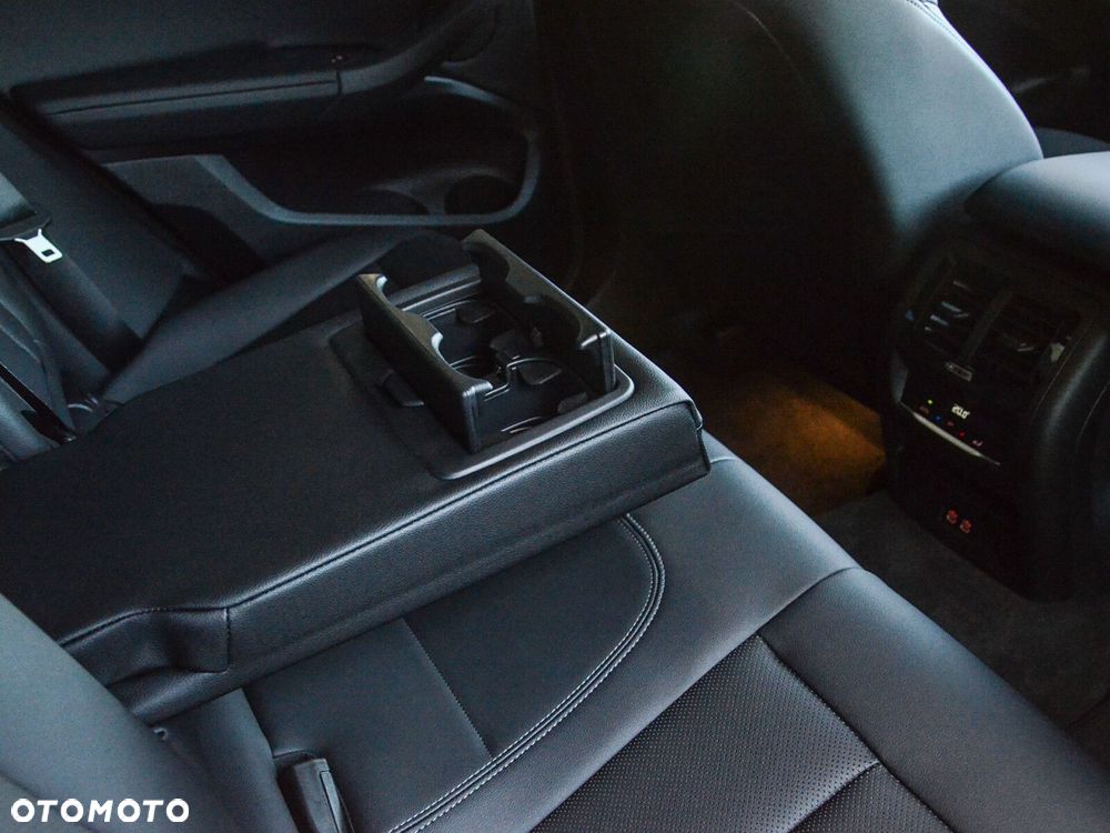 BMW X4 - 28