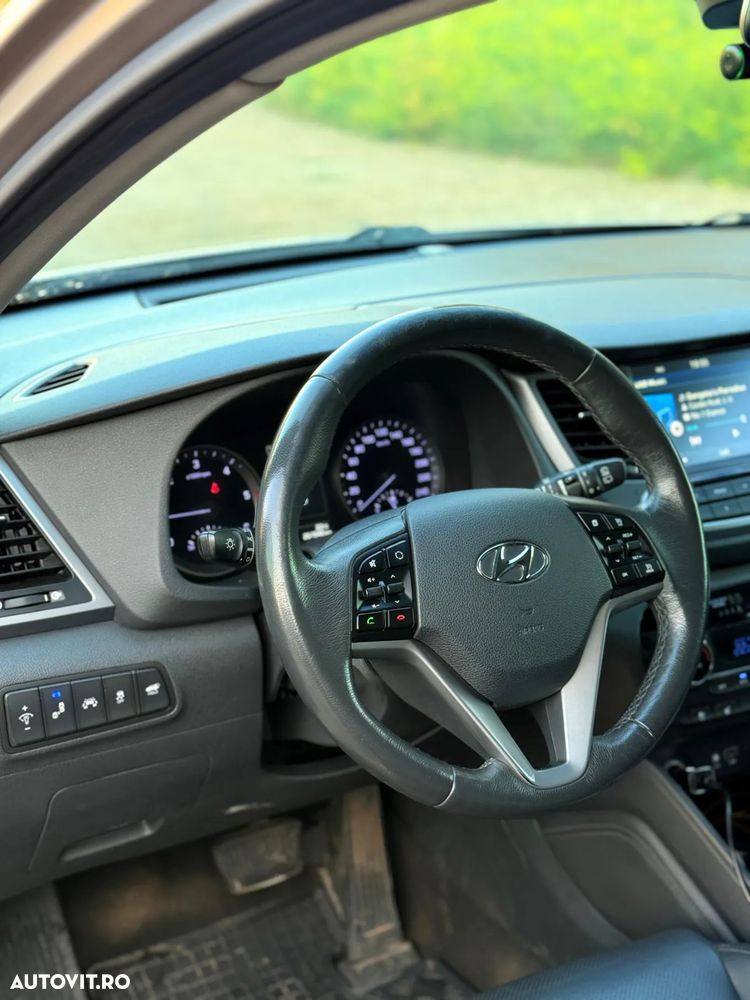 Hyundai Tucson - 15