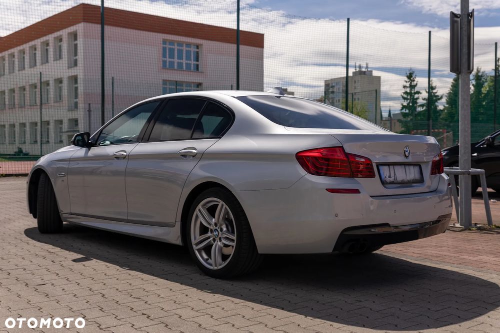 BMW Seria 5 520d xDrive - 3