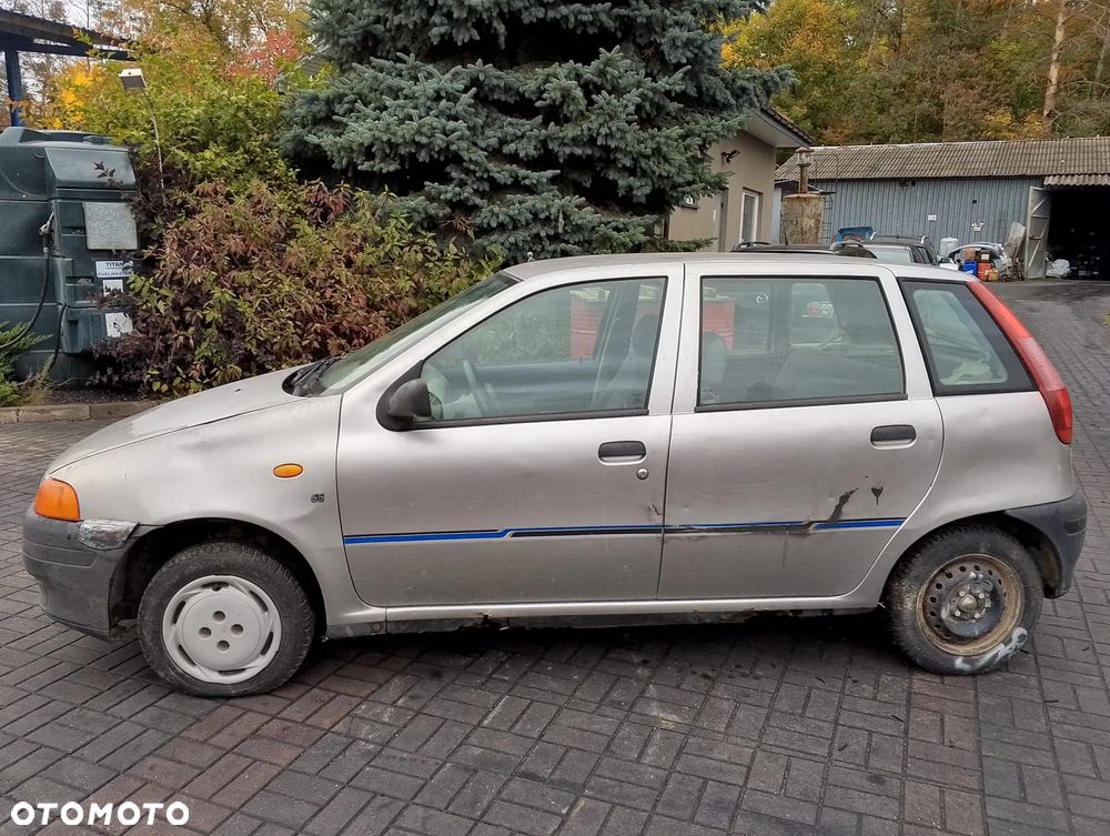 Fiat Punto 176 (93-97r.) 1.1B 54KM. Silnik 176 A6.000 / 176 B2.000 Skrzynia  C.514.5.10 / C.514.6.10 lakier 647 - Grigio Steel.Cały na części. GWARANCJA !!! - 4