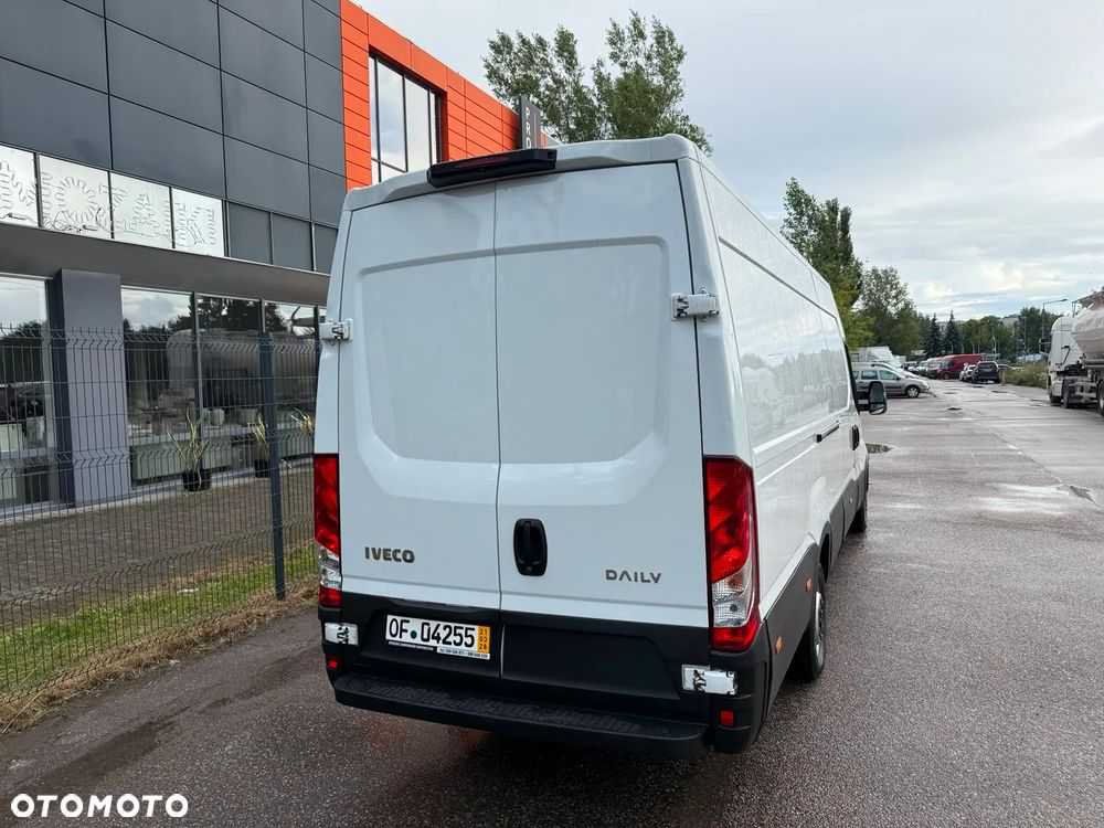 Iveco Daily 35S140, 2,3 140KM, L4H2, Zadbany, Niski przebieg - 7