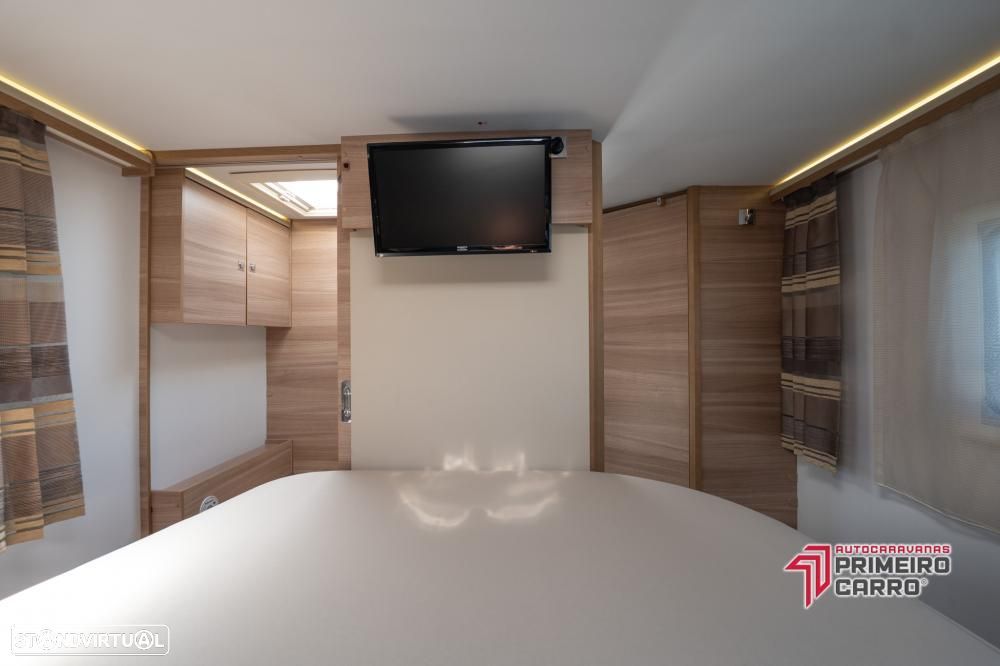 Adria Matrix 670 SBC 50 anos 5 lugares - 11