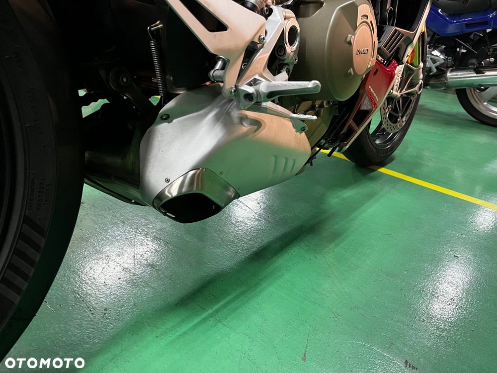 Ducati Streetfighter V4 - 8