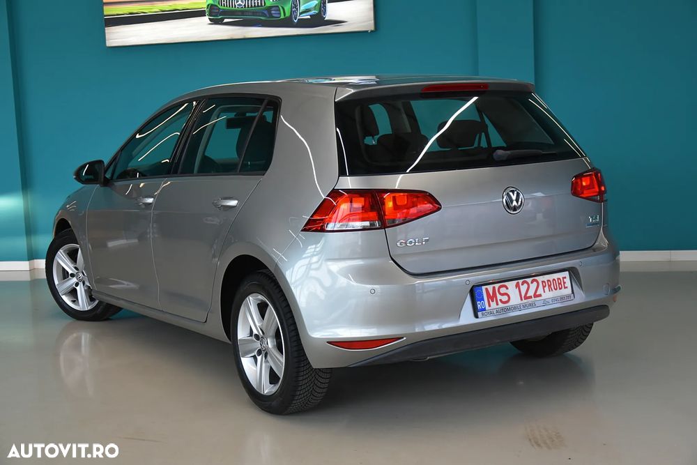 Volkswagen Golf 1.2 TSI BlueMotion Technology Comfortline - 4