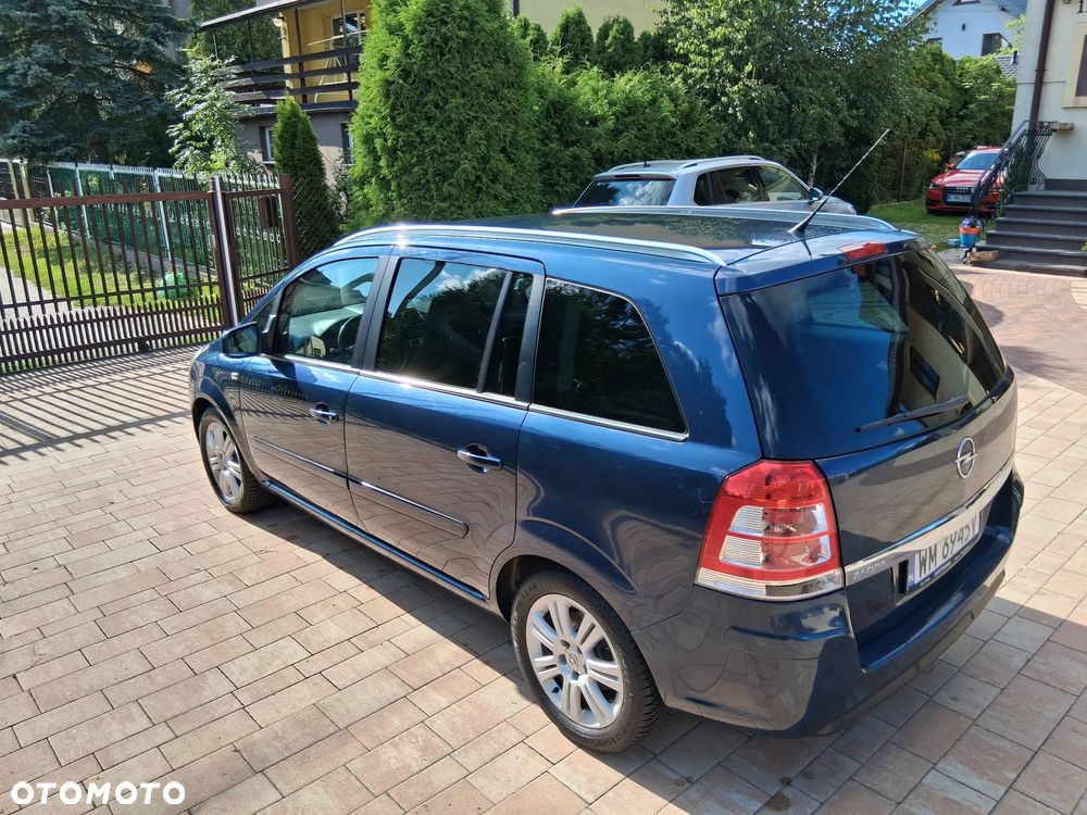 Opel Zafira 1.8 Family - 19