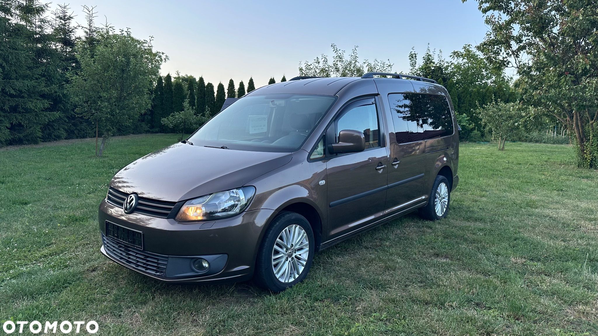 Volkswagen Caddy Maxi 1.6 TDI Comfortline - 1