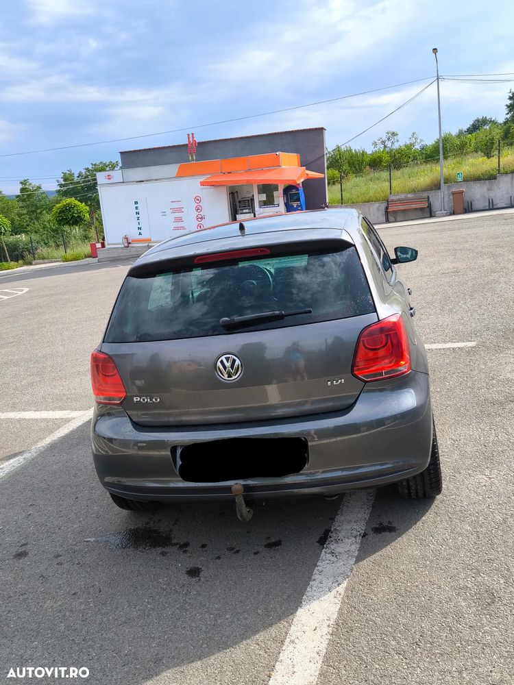 Volkswagen Polo - 2