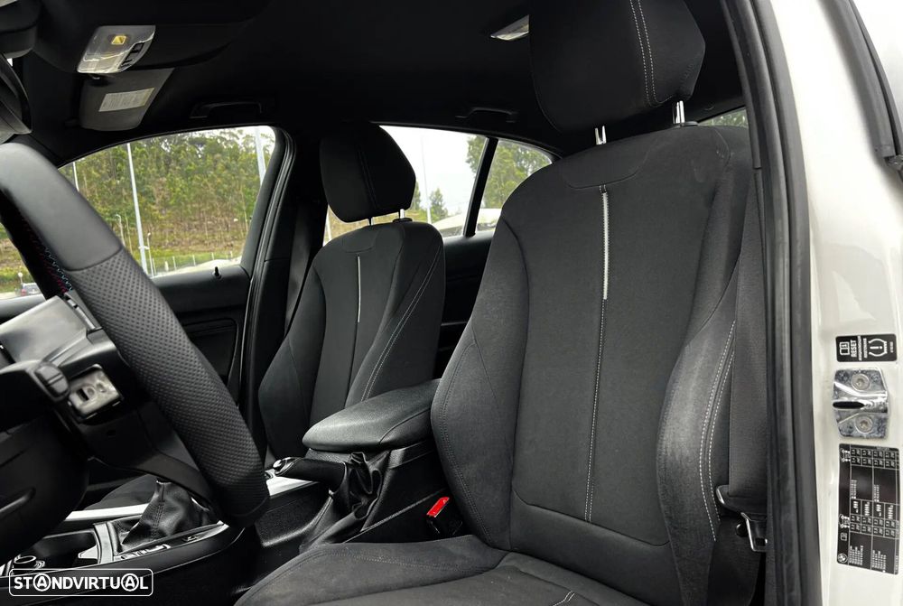 BMW 118 d Pack M - 9