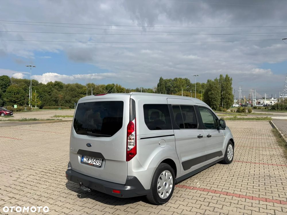 Ford Tourneo Connect Grand - 15