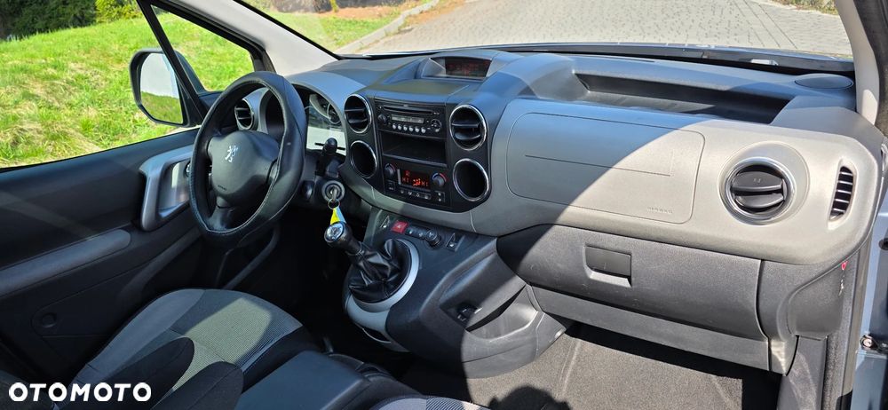 Peugeot Partner - 17