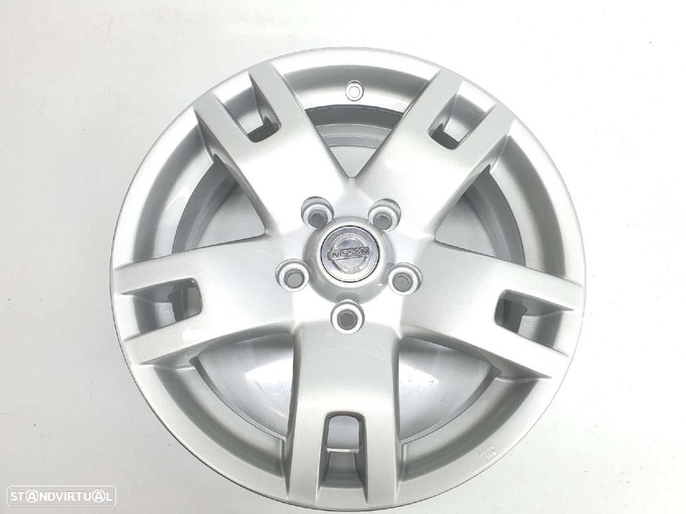 PNEU NISSAN X-TRAIL T31 - 1