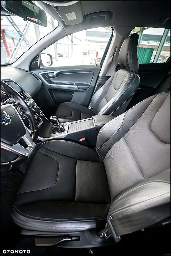 Volvo XC 60 D4 Kinetic - 31