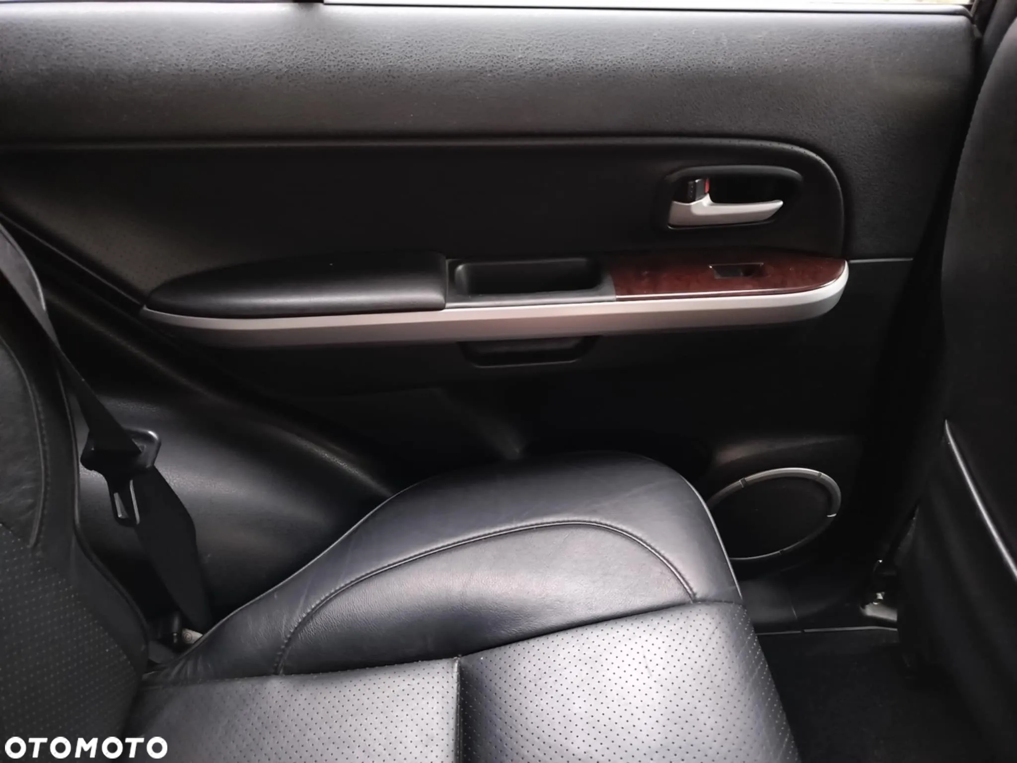 Suzuki Grand Vitara 1.9 DDiS - 3