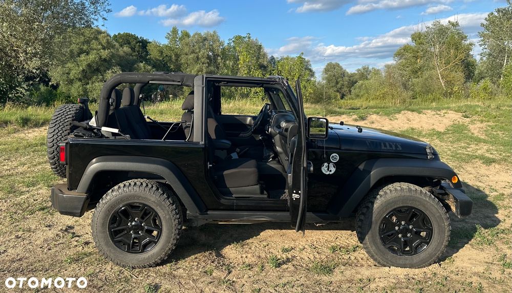 Jeep Wrangler - 23