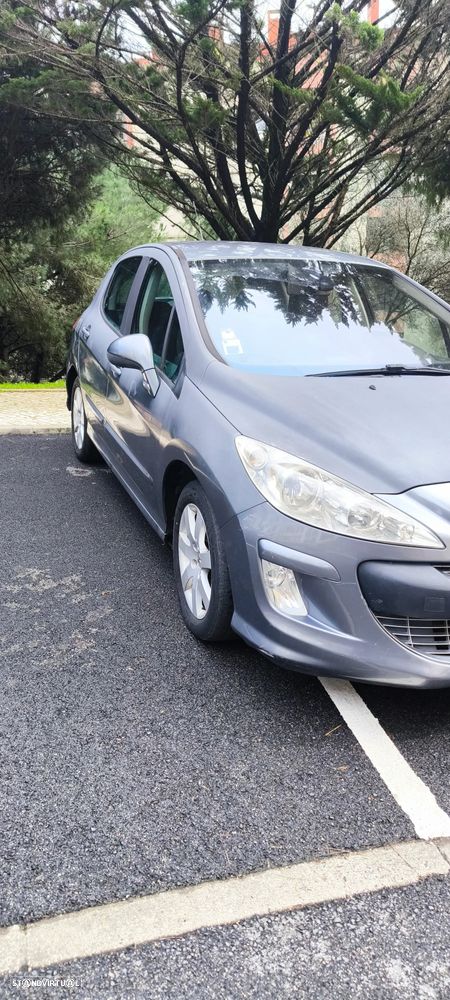 Peugeot 308 - 4
