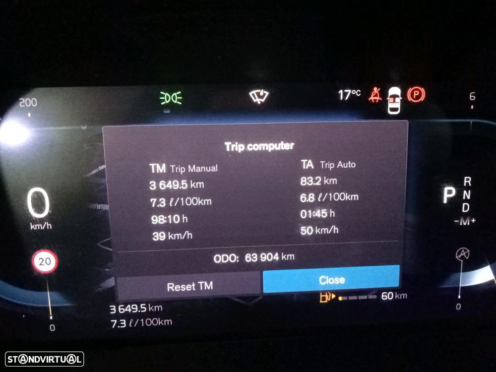 Volvo V60 2.0 B4 Plus Dark Auto - 5