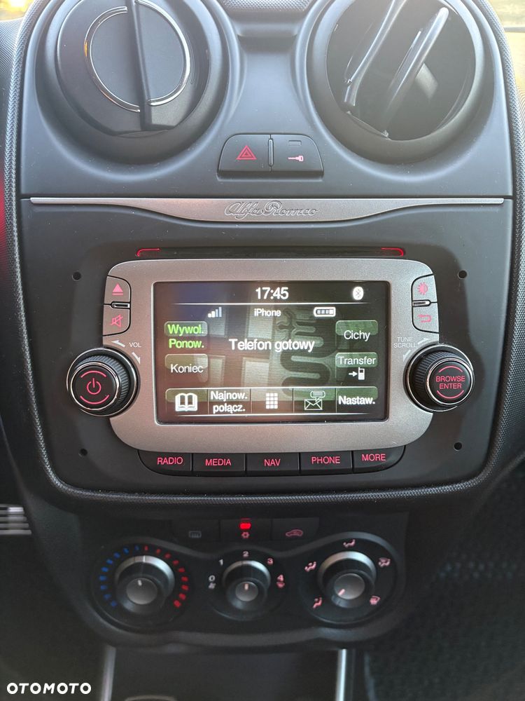 Alfa Romeo Mito TB 1.4 16V MultiAir TCT Super - 13