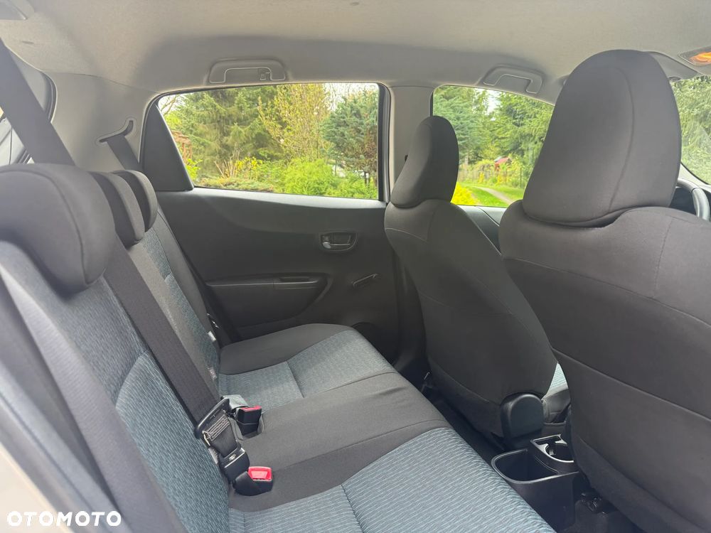 Toyota Yaris 1.4 D-4D - 16