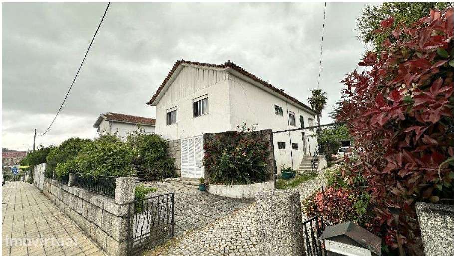 Moradia com jardim e pomar em localização PREMIUM! - Grande imagem: 5/8