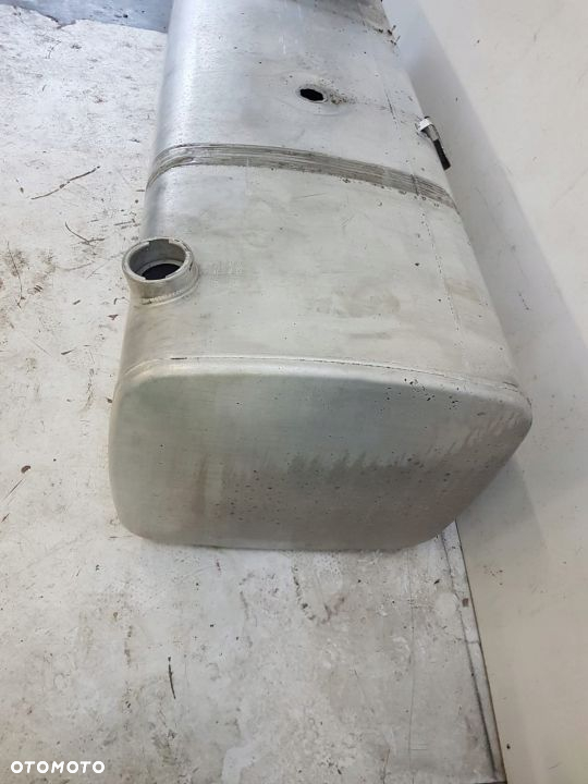 ZBIORNIK PALIWA DAF 1945568 690L 200X70X60 - 3