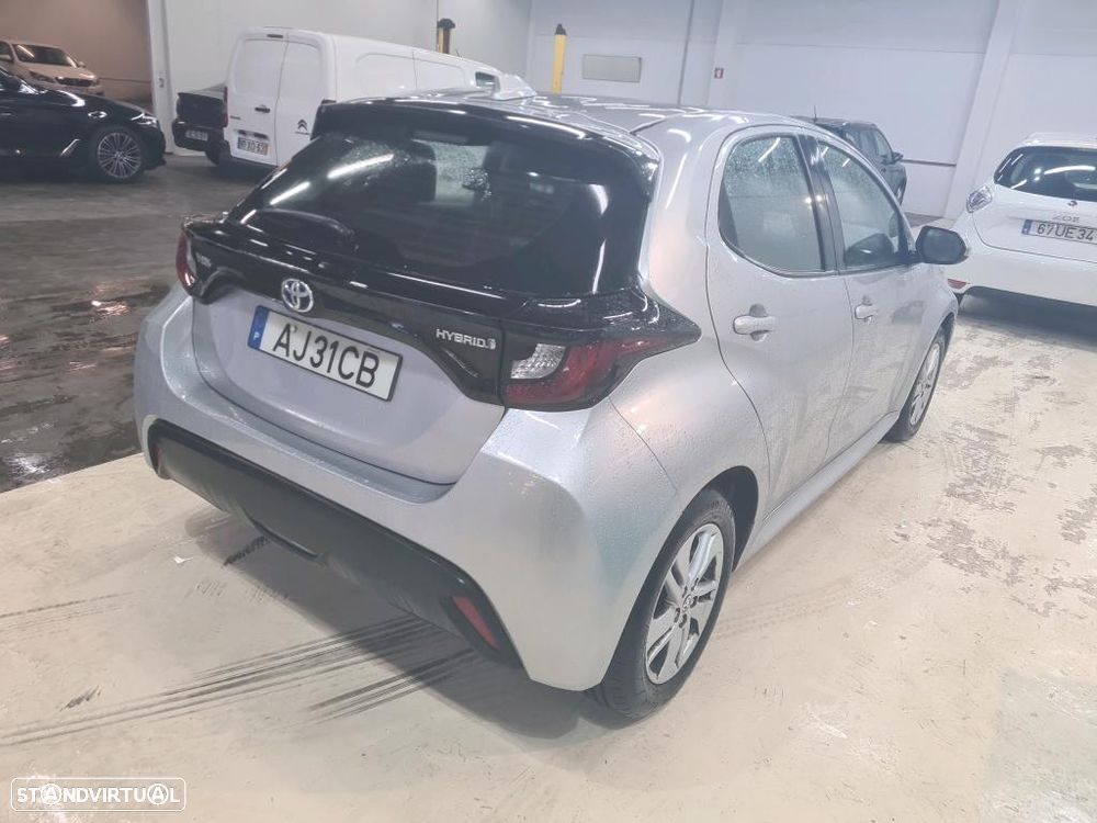 Toyota Yaris 1.5 HDF Comfort Plus - 3