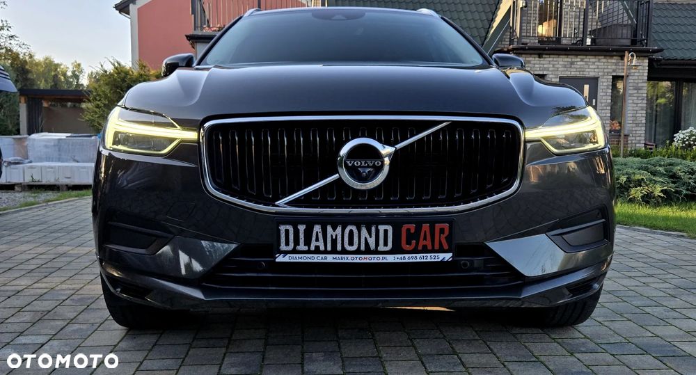 Volvo XC 60 D4 Momentum Pro - 4