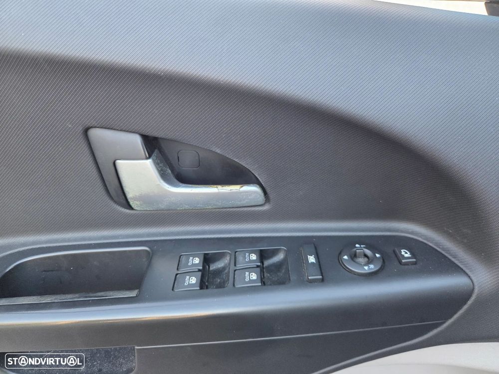 Kia Ceed 1.4 CVVT LX ISG - 8