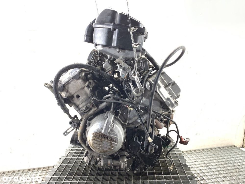 SILNIK KOMPLETNY HONDA VFR 750F VRF 748 CM3 101KM RC36E - 5