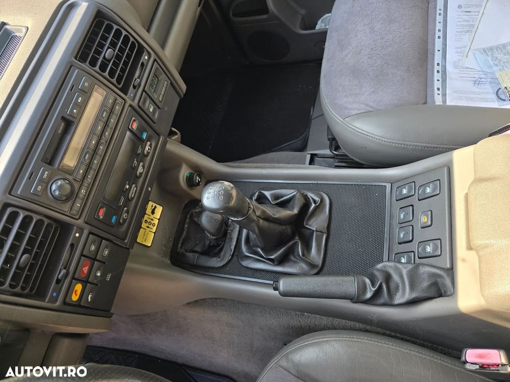 Land Rover Discovery TD5 XS - 8