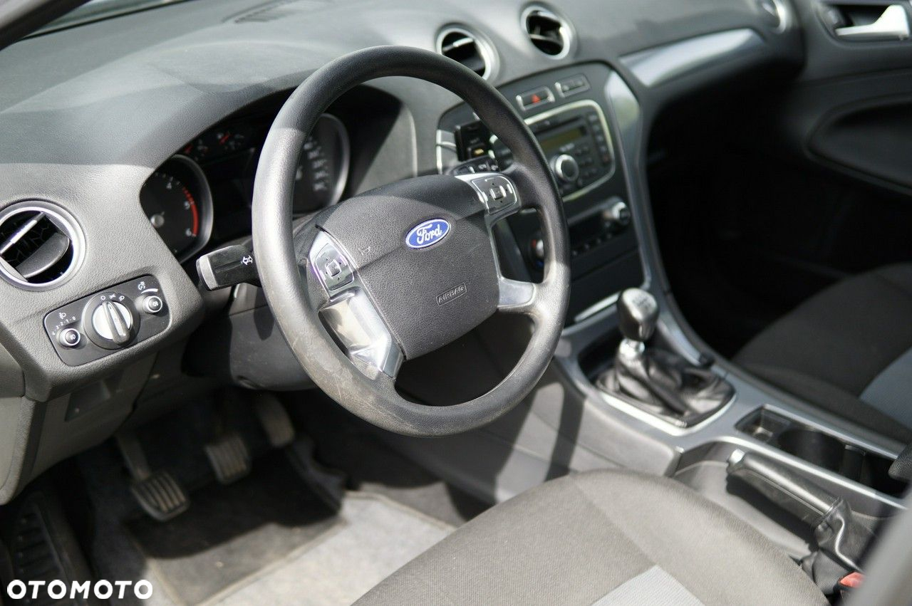 Ford Mondeo 2.0 TDCi Silver X - 9