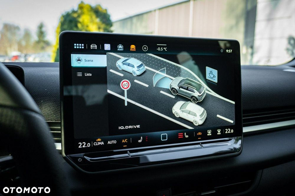 Volkswagen T-Roc - 29