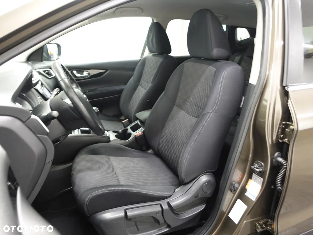 Nissan Qashqai 1.6 DCi ALL-MODE 4x4i N-Connecta - 20