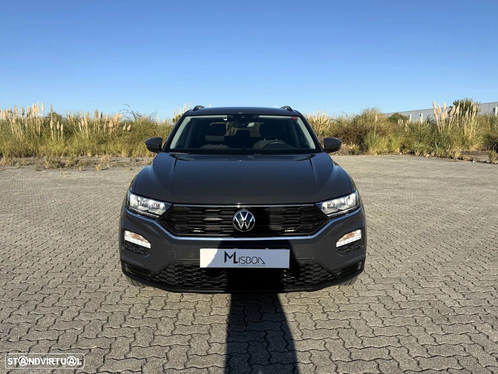 Volkswagen T-Roc 2021 photo 2