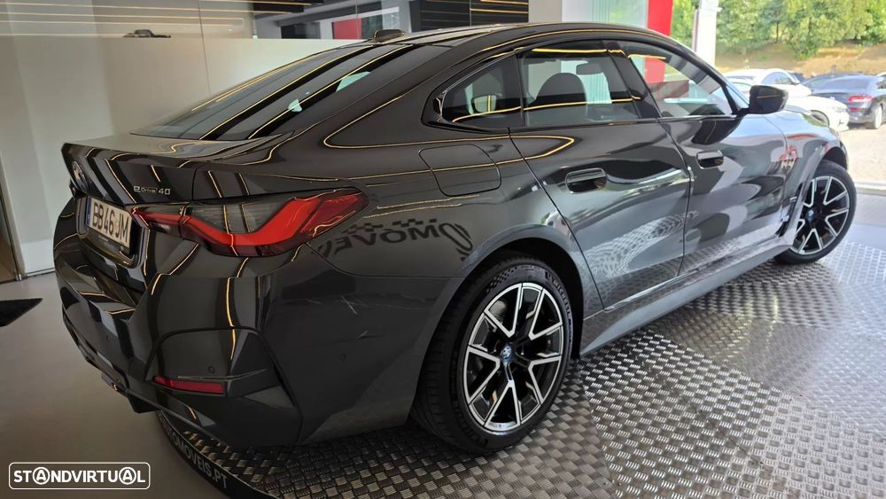 BMW i4 eDrive40 Pack Desportivo M - 23