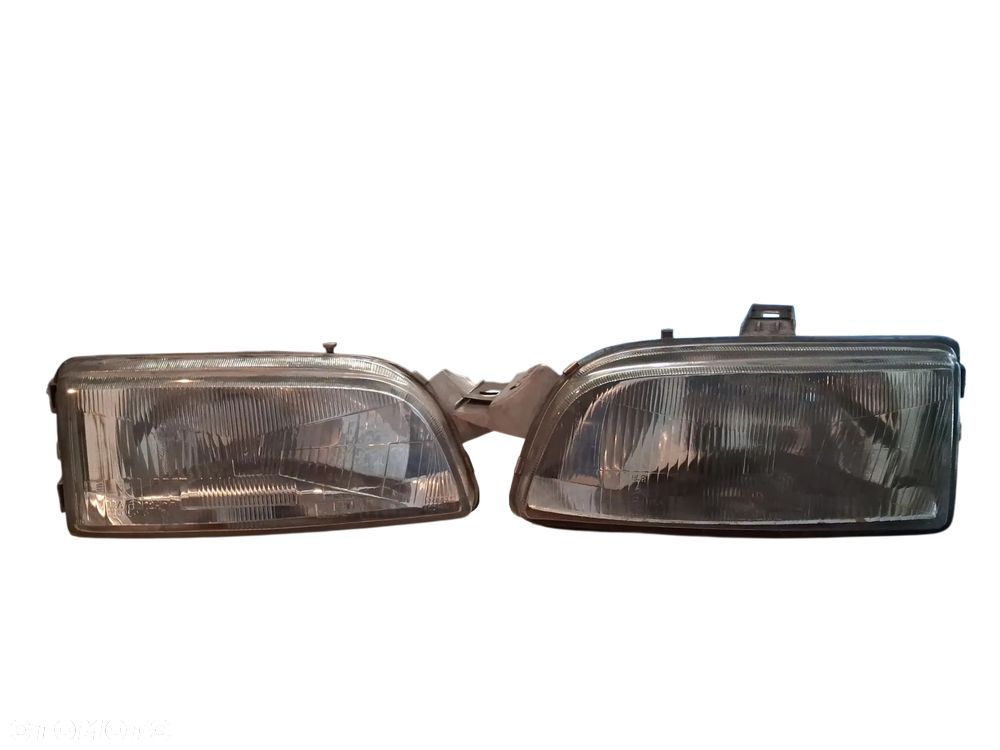 Reflektor Reflektory Lampa Lampy Przód LEWA PRAWA Przednie FIAT PUNTO I
