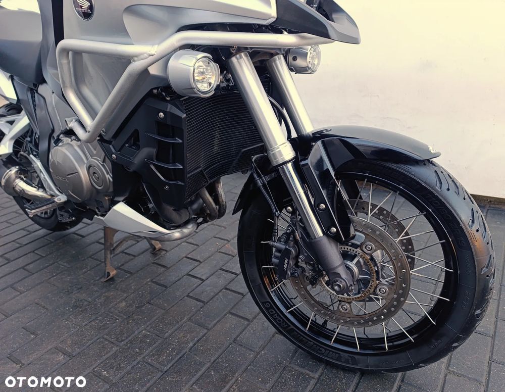 Honda VFR - 32