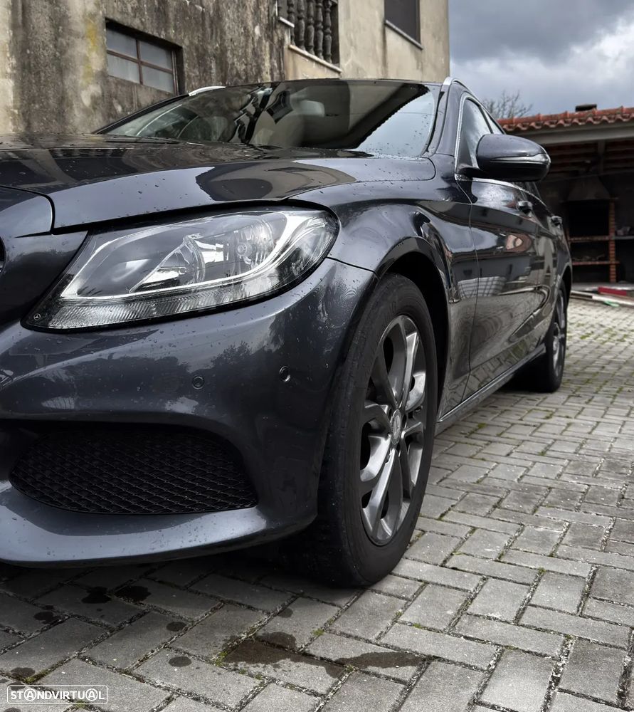 Mercedes-Benz C 200 - 3
