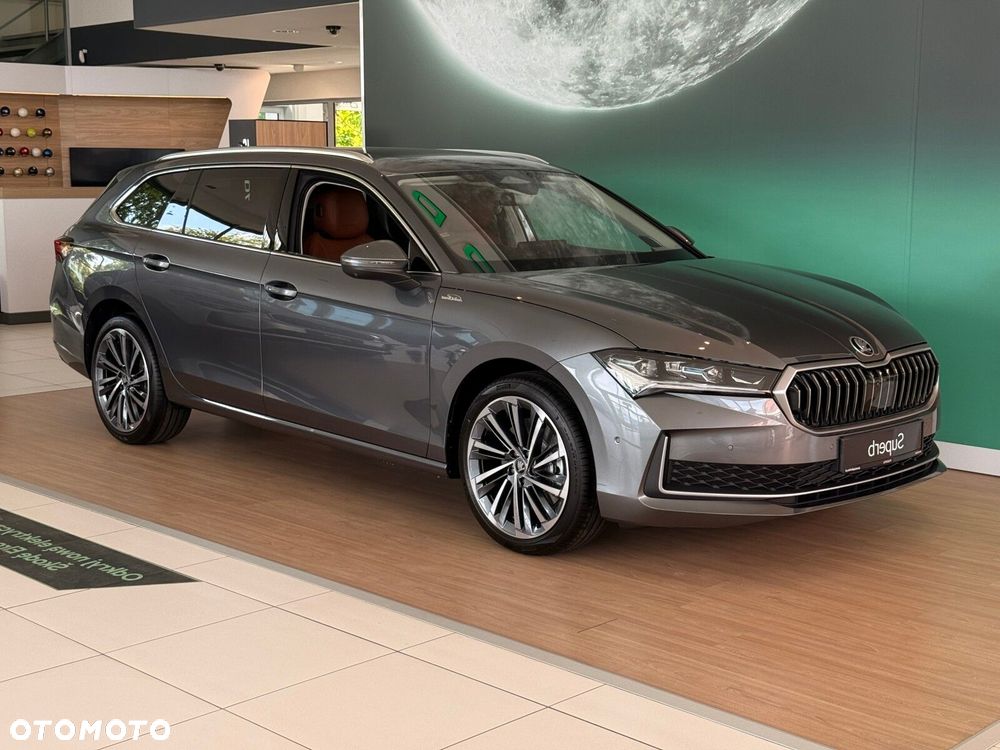 Skoda Superb 2.0 TDI SCR 4x4 L&K DSG - 2