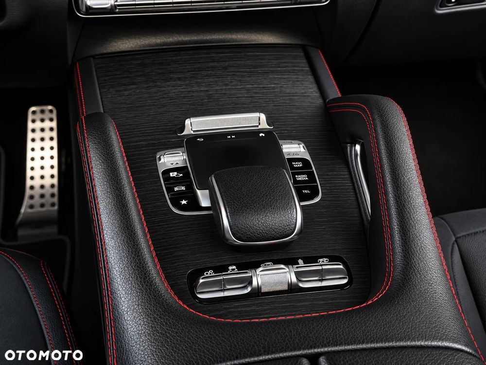 Mercedes-Benz GLE AMG 53 4-Matic Premium Plus - 12
